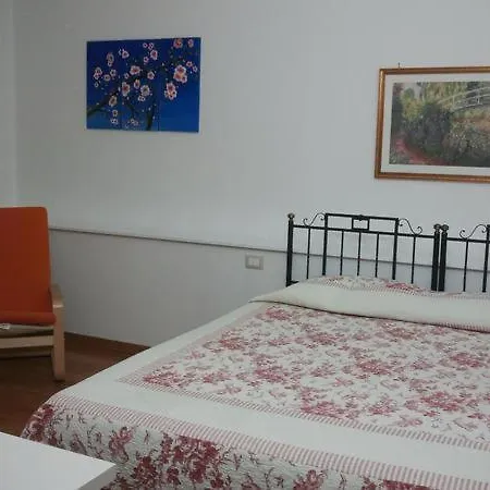 Il Mandorlo Bed & Breakfast Florence